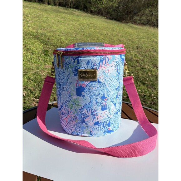 Lilly Pulitzer Lion Around Beach Insulated Cooler Bag Blue/Fuchsia/Green/Gold - Picture 1 of 7